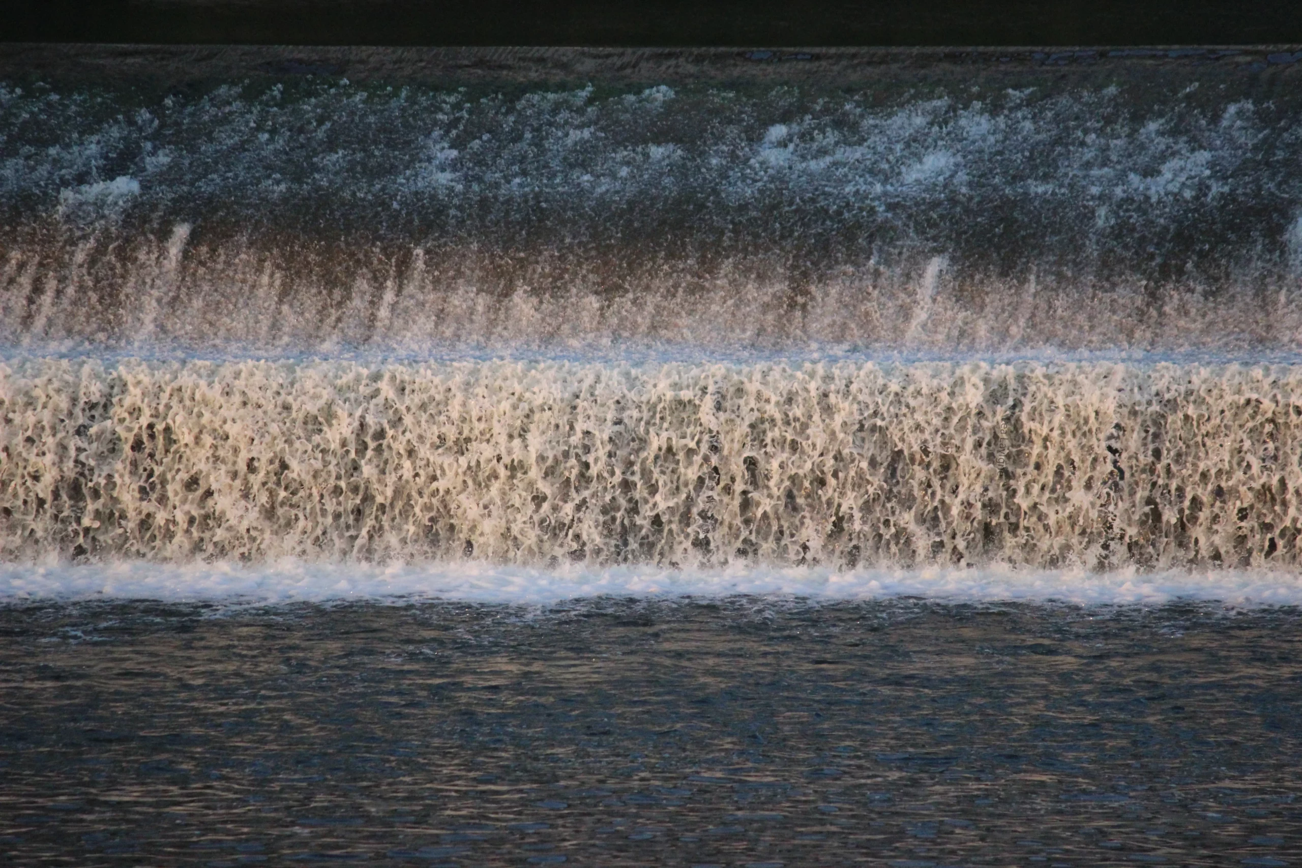 photographie sur l'eau, couleur de l'eau, photographie abstraite reflets